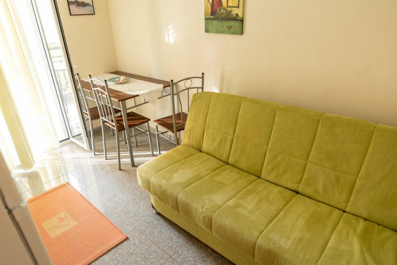 Nikos Apartments Ormos Panagias Luaran gambar