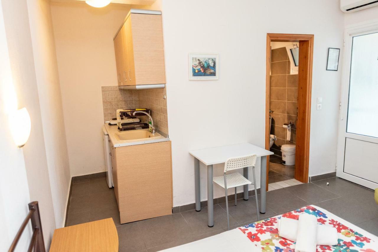 Nikos Apartments Ormos Panagias Luaran gambar